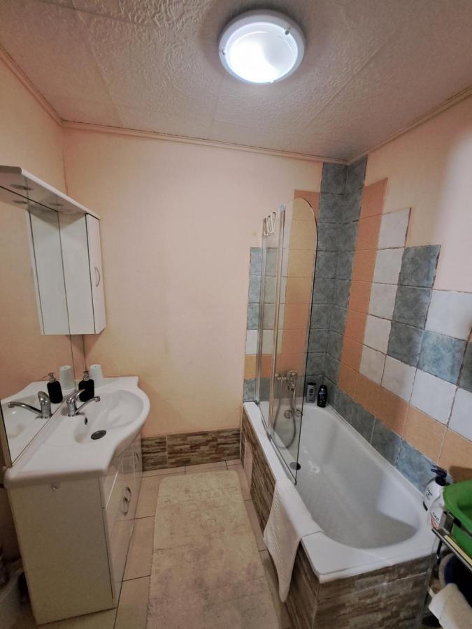 Appartamento Mattoniho Karlovy Vary Esterno foto